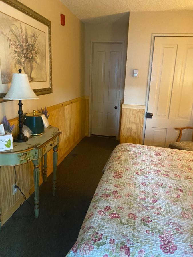 Motel Gunn House Sonora